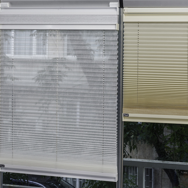 Plicell Açık Cam Balkon Perdesi Parrot Güneşlik ve Lattice Tül Modelleri Karşılaştırma Fikirleri